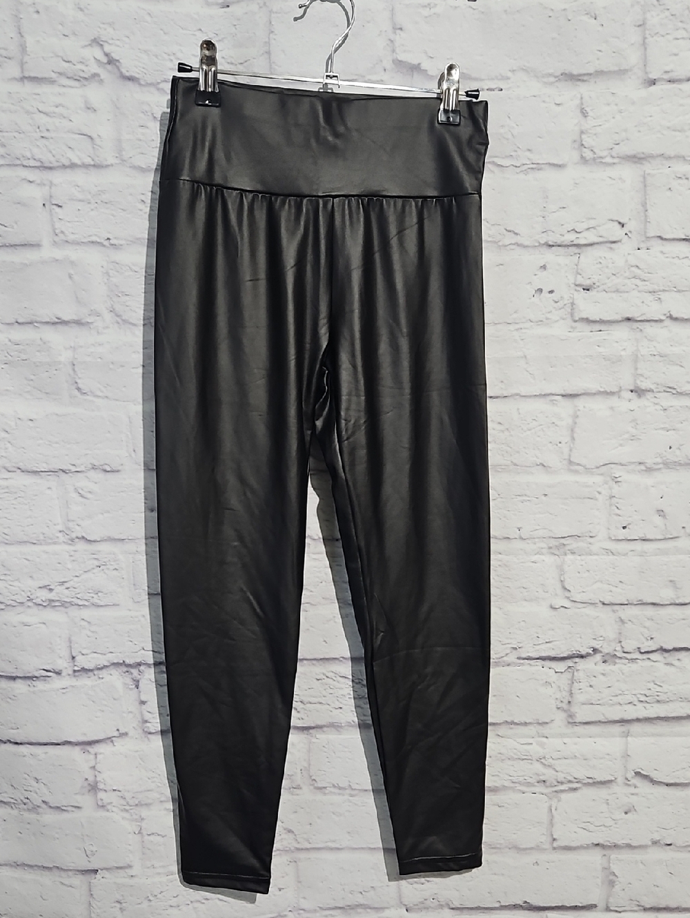 Faux Leather High-Waist Leggings - Black
